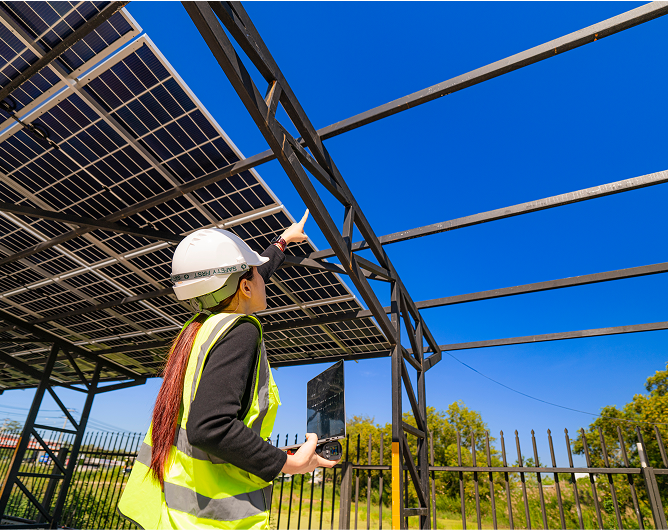 Soportes y anclajes certificados para paneles fotovoltaicos
